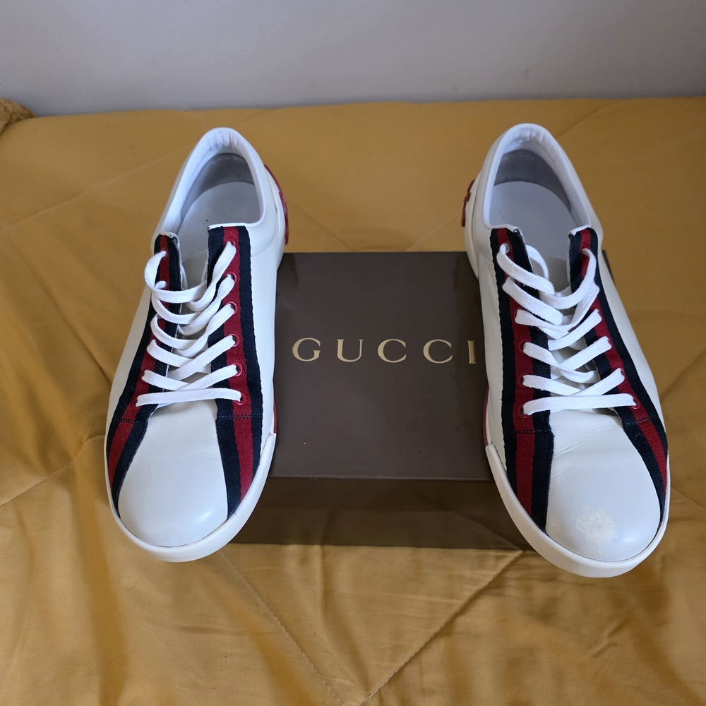 Authentic Classic Gucci White Sneakers with Red and Blue Stripes